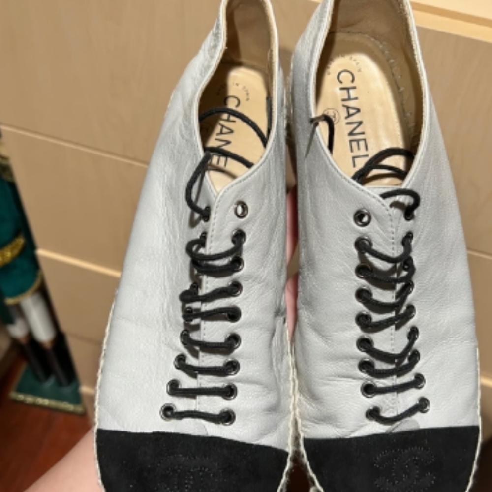 Chanel platform sneakers